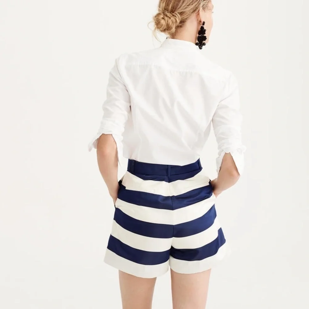 J. Crew White &‎ Navy Satin Shorts Size 2